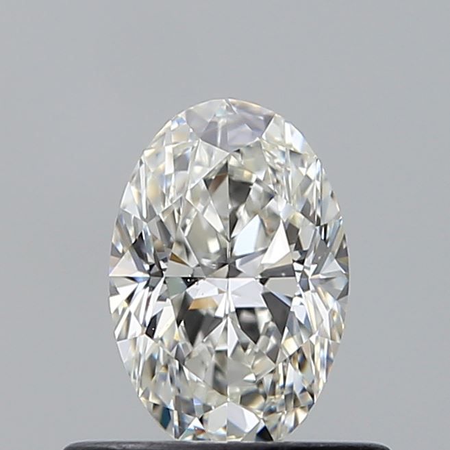 Oval cut natural diamond with brilliant facets, certified and ideal for jewelry settings