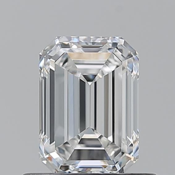 Emerald cut diamond with brilliant facets, showcasing clarity and sparkle for engagement rings or fine jewelry.