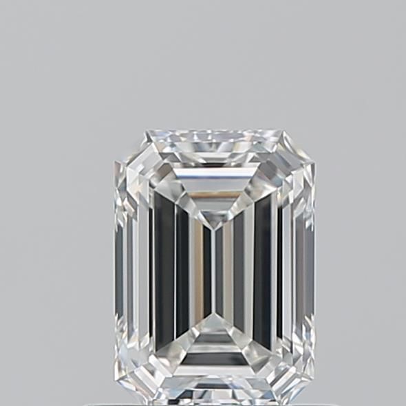 Sparkling emerald cut diamond with brilliant facets, showcasing clarity and precision cut for jewelry.