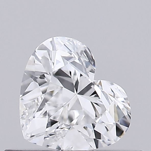 Sparkling heart-shaped diamond with brilliant facets, ideal for engagement rings or luxury jewelry