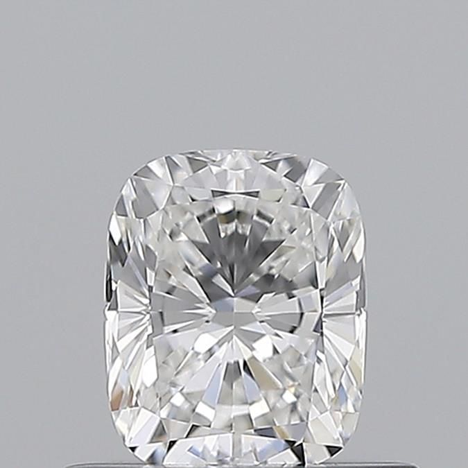 Radiant cut diamond with brilliant facets, showcasing clarity and sparkle for engagement rings or fine jewelry.