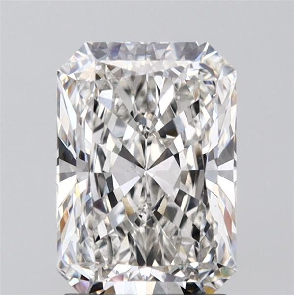 Radiant cut diamond with brilliant facets, showcasing clarity and sparkle for engagement rings or fine jewelry