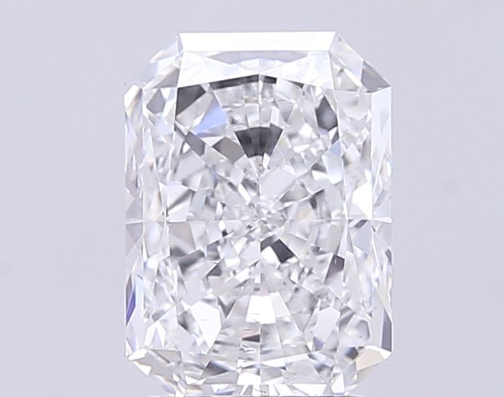 Radiant cut diamond with brilliant facets, showcasing clarity and sparkle for engagement rings or fine jewelry.