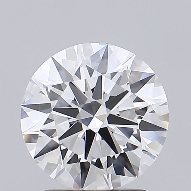 Round brilliant cut diamond with exceptional sparkle and certified clarity