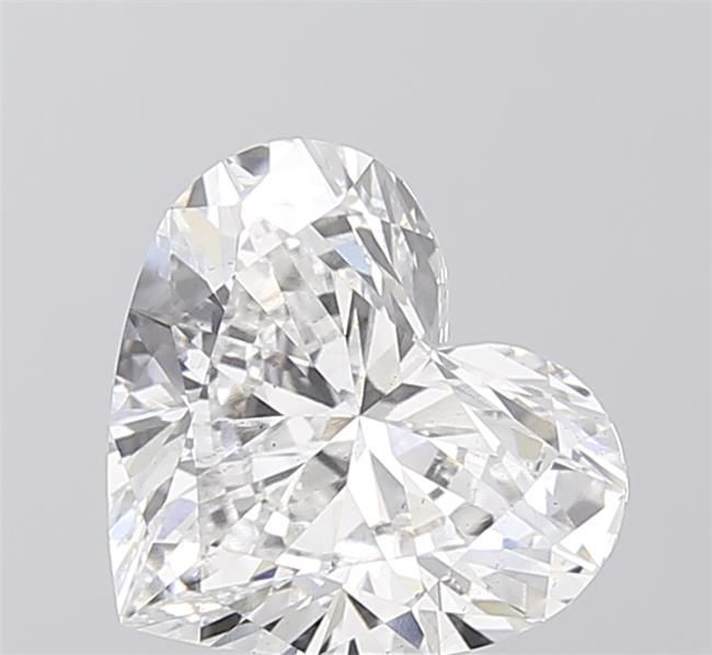 Sparkling heart-shaped diamond with brilliant facets, ideal for engagement rings or fine jewelry
