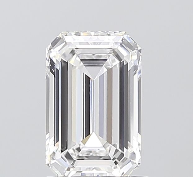 Emerald cut diamond with brilliant facets, showcasing clarity and sparkle for jewelry settings