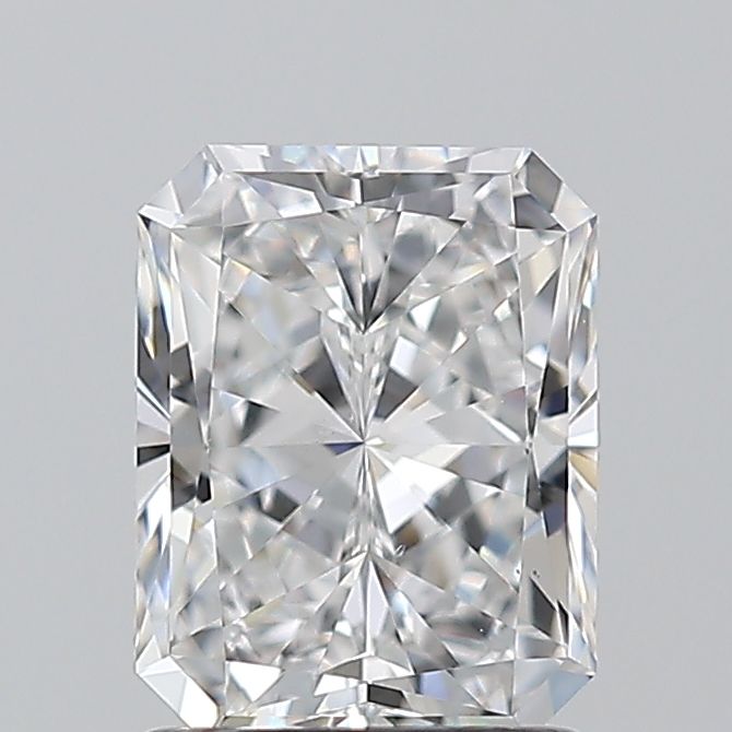 Radiant cut diamond with brilliant facets, showcasing clarity and sparkle for engagement rings or fine jewelry.