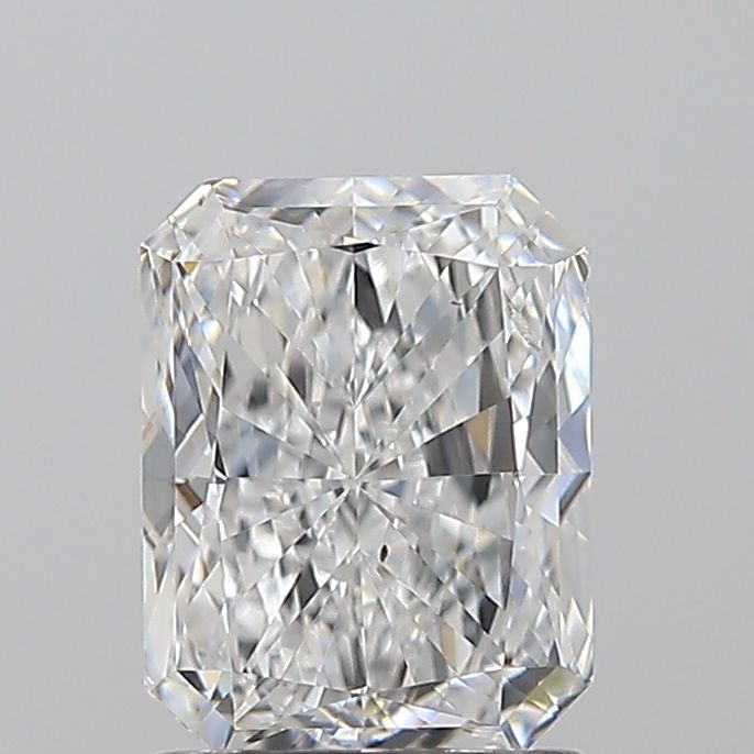 Radiant cut diamond with brilliant facets, showcasing clarity and sparkle for engagement rings or fine jewelry
