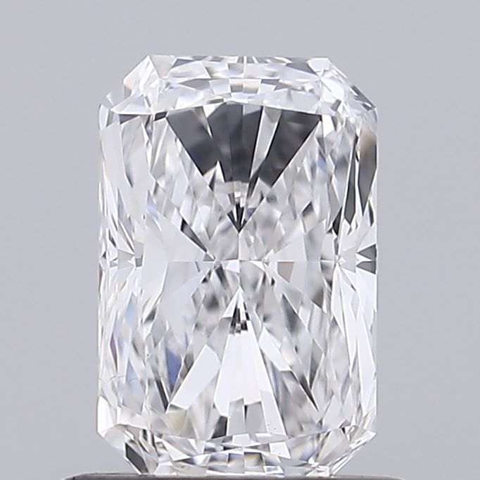 Radiant cut diamond with brilliant facets, showcasing clarity and sparkle for engagement rings or fine jewelry.