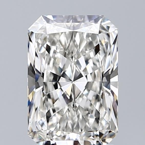Radiant cut diamond with brilliant facets, showcasing clarity and sparkle for engagement rings or fine jewelry.