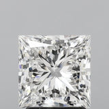 Sparkling princess cut diamond with brilliant facets, ideal for engagement rings and fine jewelry settings