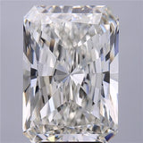 Radiant cut diamond with brilliant facets, showcasing clarity and sparkle for engagement rings or fine jewelry.