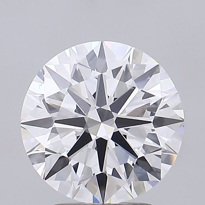 Brilliant cut natural diamond with exceptional sparkle and certified clarity