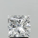 Sparkling princess cut diamond with brilliant facets, ideal for engagement rings and fine jewelry