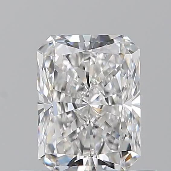 Radiant 0.70ct F VVS1