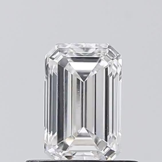 Emerald 0.72ct E VS1