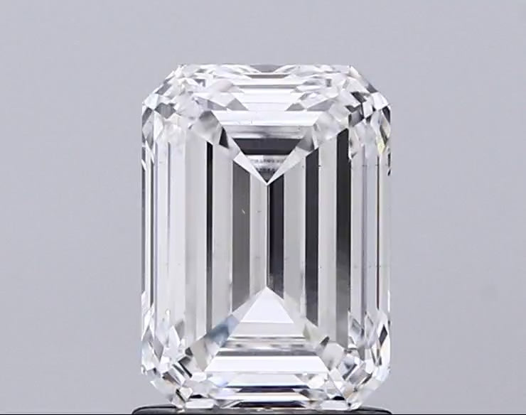 Emerald 1.69ct D VS1